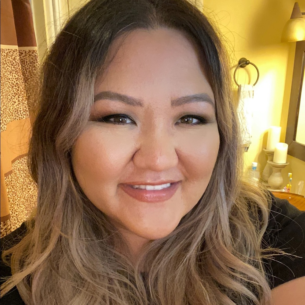 Meet your Posher, Noelle